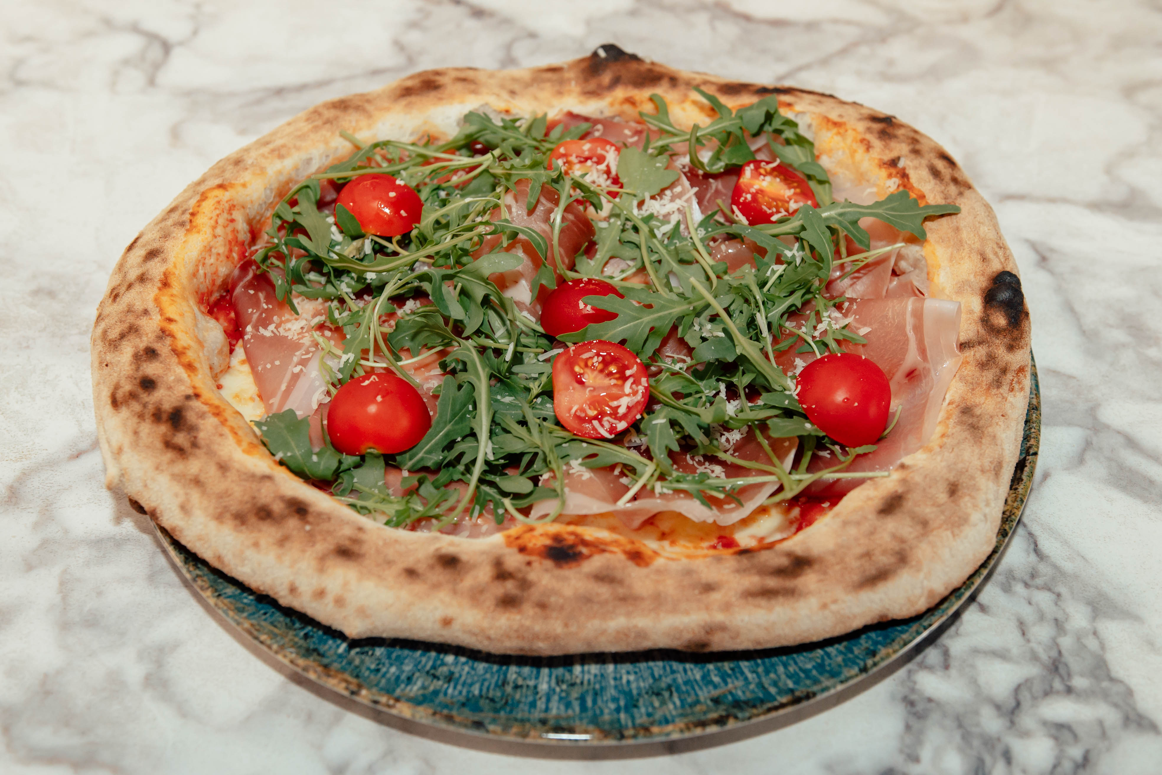 Pizza Crudo e Rucola